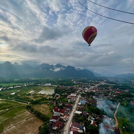 Vang Vieng Chill House 外观 照片