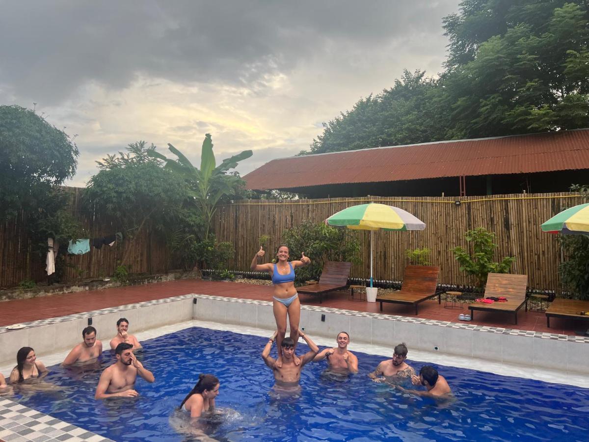 Vang Vieng Chill House 外观 照片