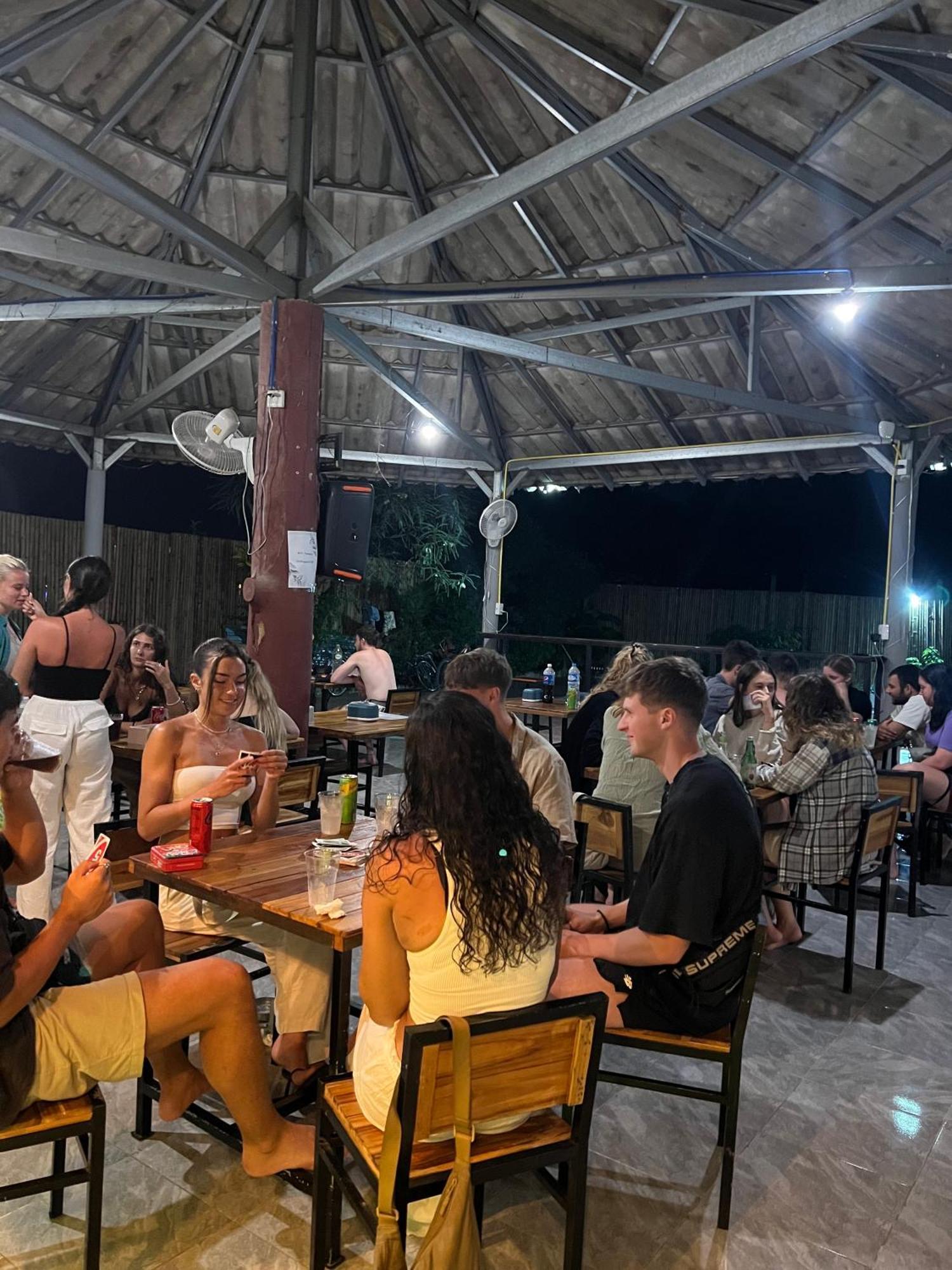 Vang Vieng Chill House 外观 照片